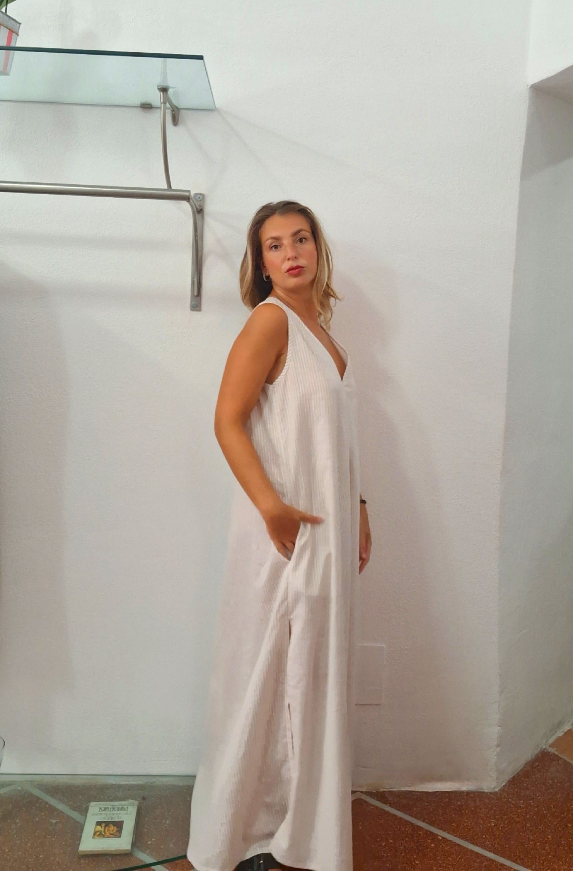 Abito lungo in cotone con spacchi