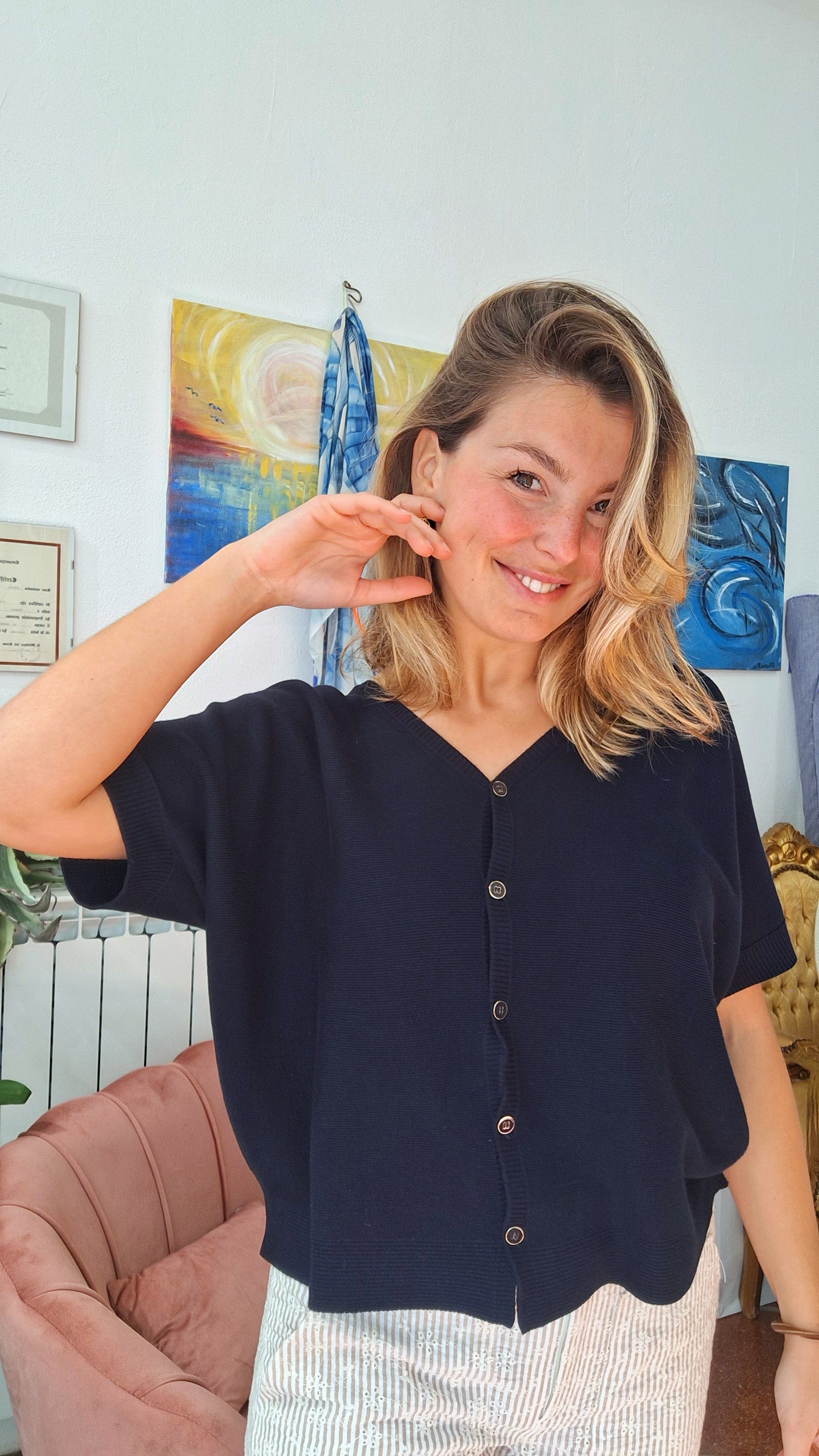 Cardigan/maglia con bottoncini