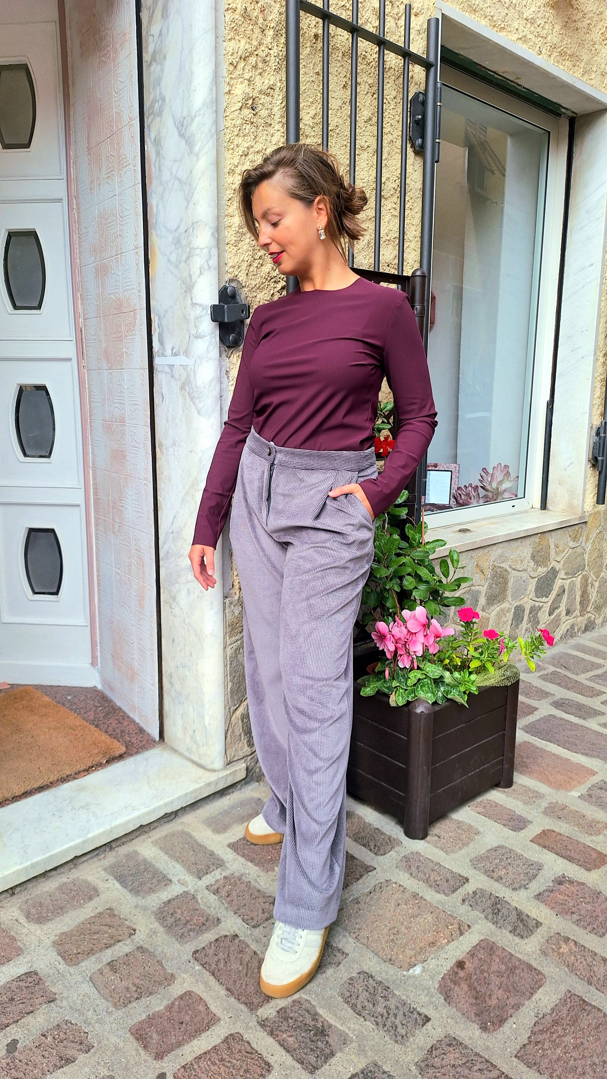 Pantalone palazzo con piega
