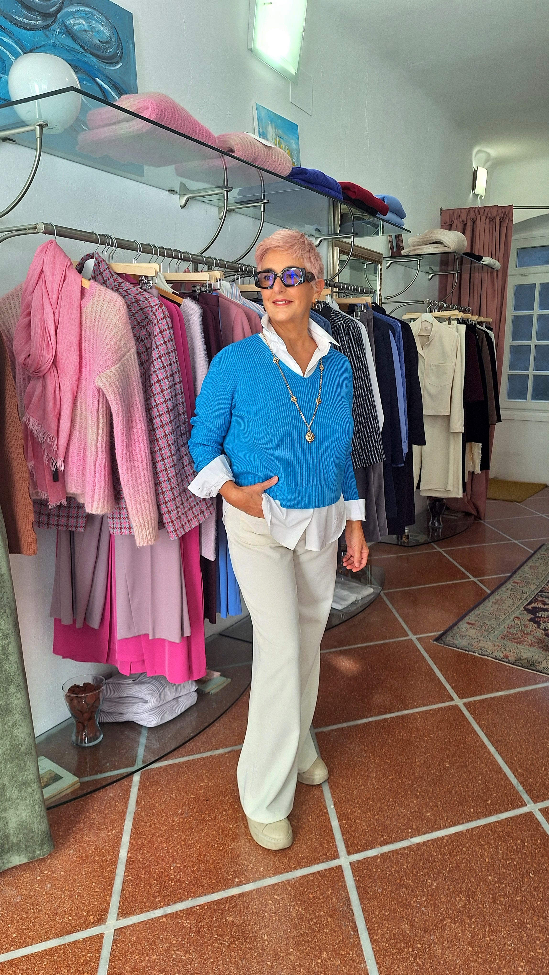 Maglione a V pura lana