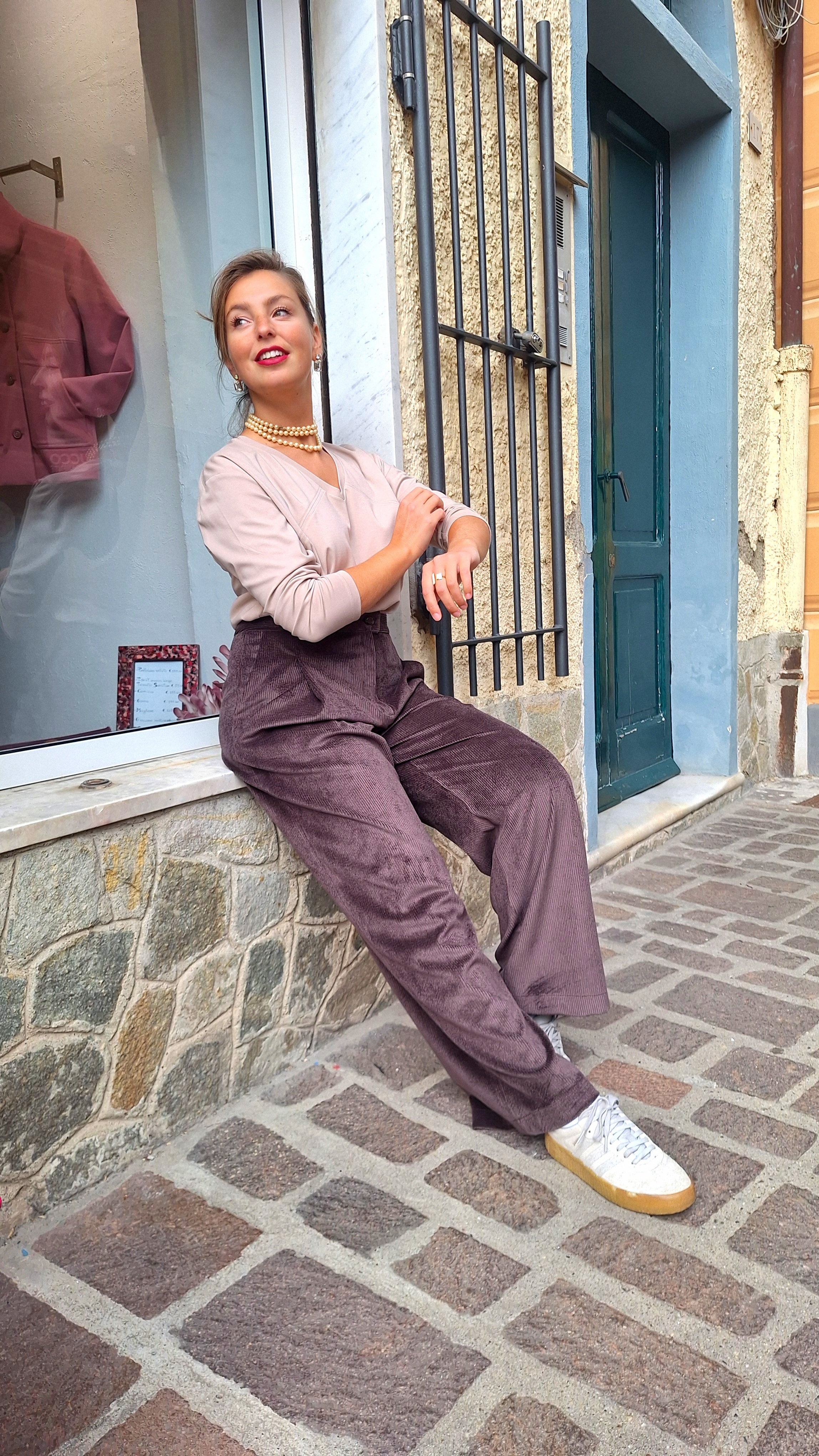 Pantalone palazzo con piega
